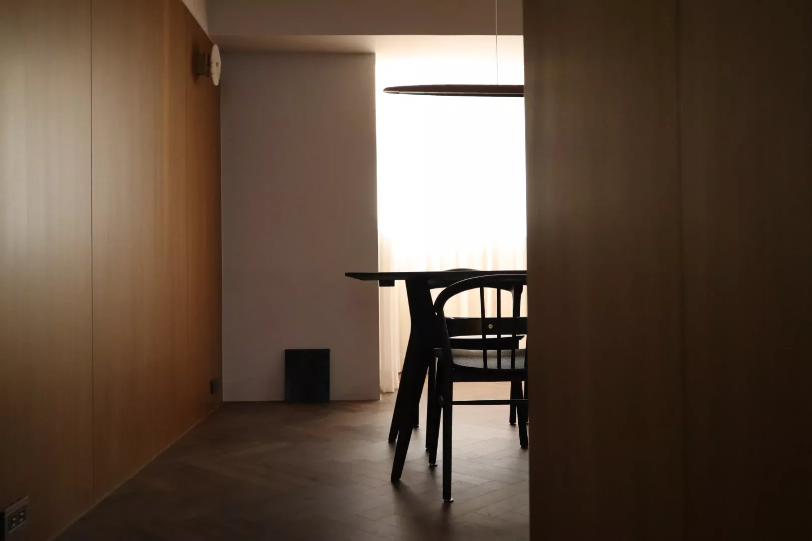 天母室內設計、台北室內設計、室內裝潢、空間設計、老屋翻修、舊屋翻新、餐桌、Mountain Living